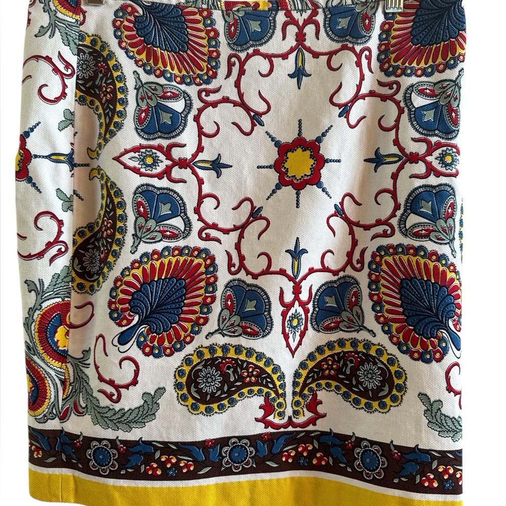 Tommy Hilfiger Woman’s Size 14 Lined Colorful Short Medallion Boho Paisley Skirt